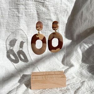 Textured Modern Style Patterned Earrings